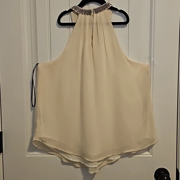 Halter Flowly Top With Neck Embellishments Size M - Picture 3 of 5